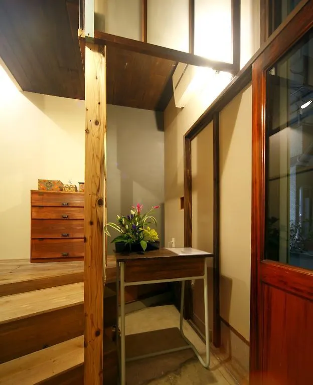 Tokyo Hikari Guesthouse 0*,  Japan